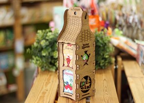 Подарочная шкатулка ™ "Мама Карелия" Варенье брусника с черникой и Иван-чай с черникой/брусникой VM-00004928