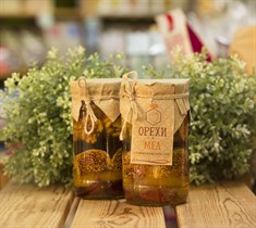 Мед ™ "Зеленая Улица" с орехами и сухофруктами "Витаминная смесь" 420 гр. VM-00004994